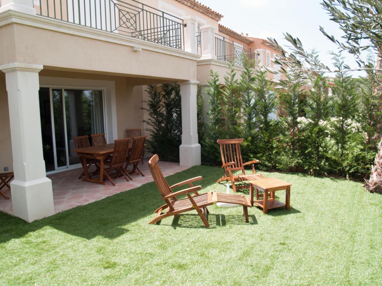 Estivel - Green Bastide Roquebrune-sur-Argens Exterior foto