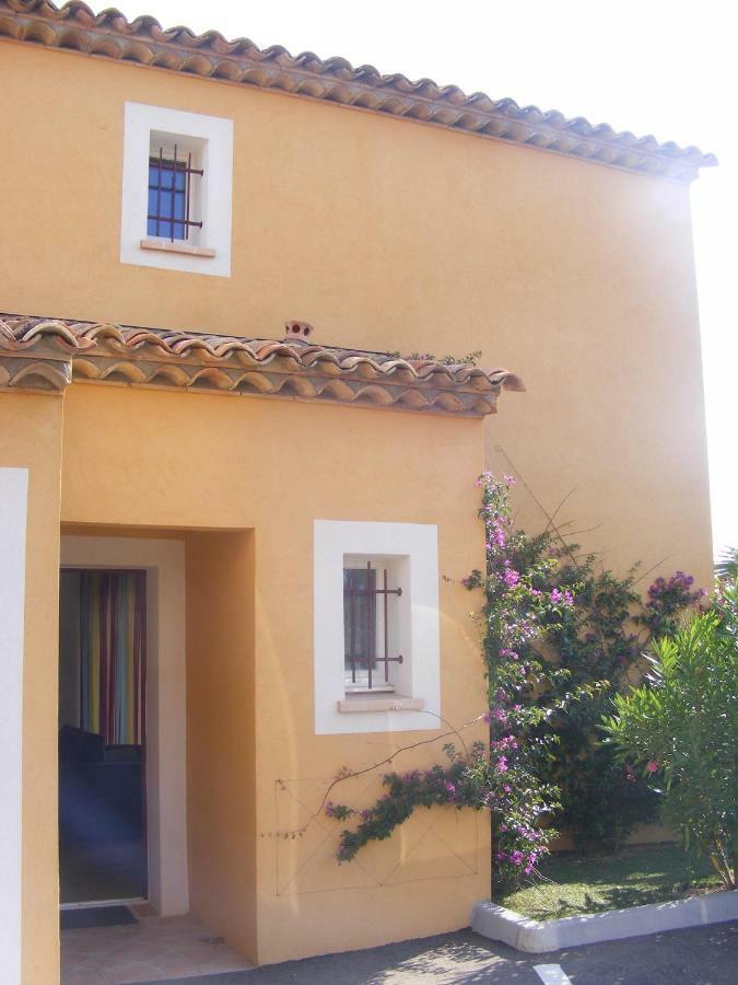 Estivel - Green Bastide Roquebrune-sur-Argens Exterior foto